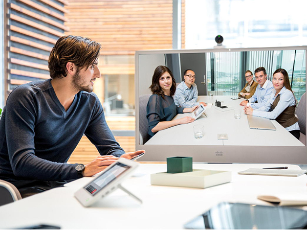 Various Uses of Video Conferencing in Today’s Electronic Era